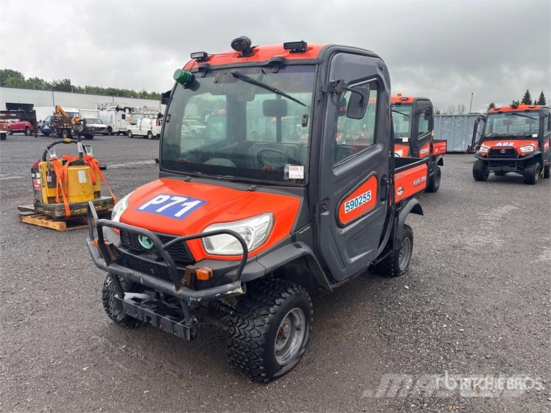 Kubota RTV-X1100C 4x4 Utility Vehicle ماكينات منفعة عامة