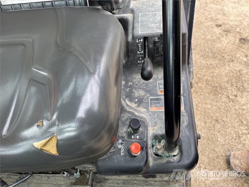 Kubota RTV-X1100C 4x4 Utility Vehicle Komunālās mašīnas