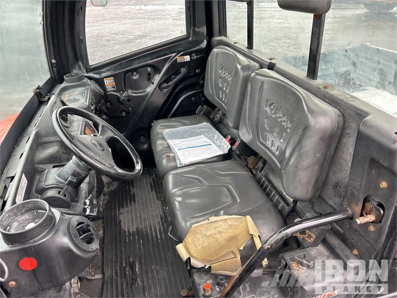 Kubota RTV-X1100C 4x4 Utility Vehicle Maquinarias para servicios públicos