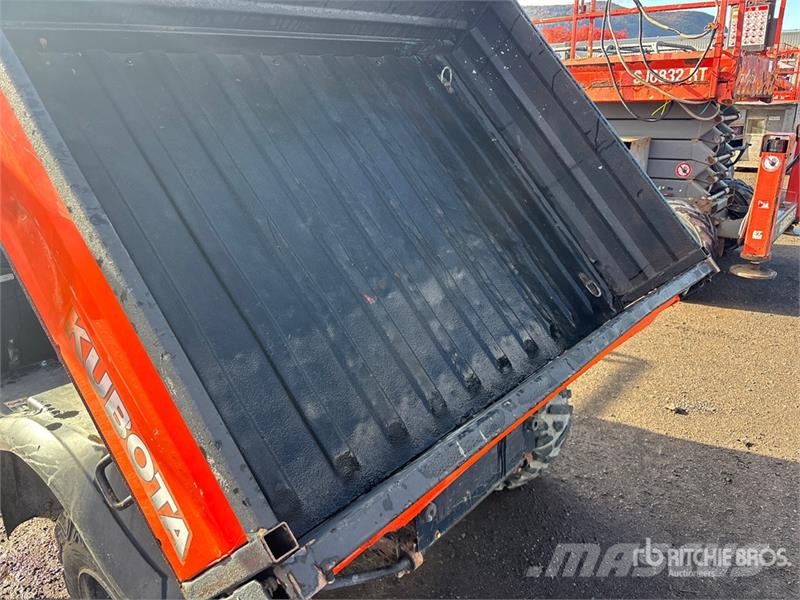Kubota RTV-X1100C 4x4 Utility Vehicle Mini utilitaire