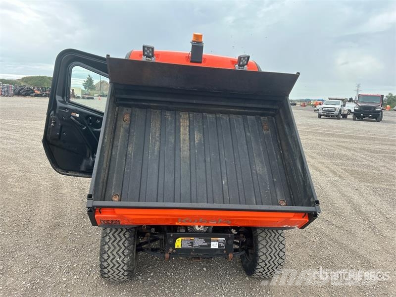 Kubota RTV-X1100C 4x4 Utility Vehicle Komunālās mašīnas
