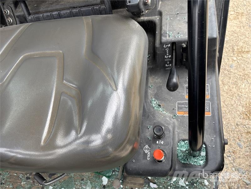 Kubota RTV-X1100C 4x4 Utility Vehicle Komunālās mašīnas