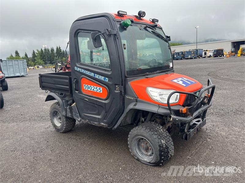Kubota RTV-X1100C 4x4 Utility Vehicle ماكينات منفعة عامة