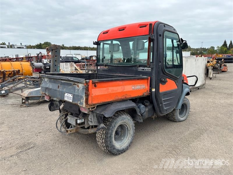 Kubota RTV11 Utility Vehicle ماكينات منفعة عامة