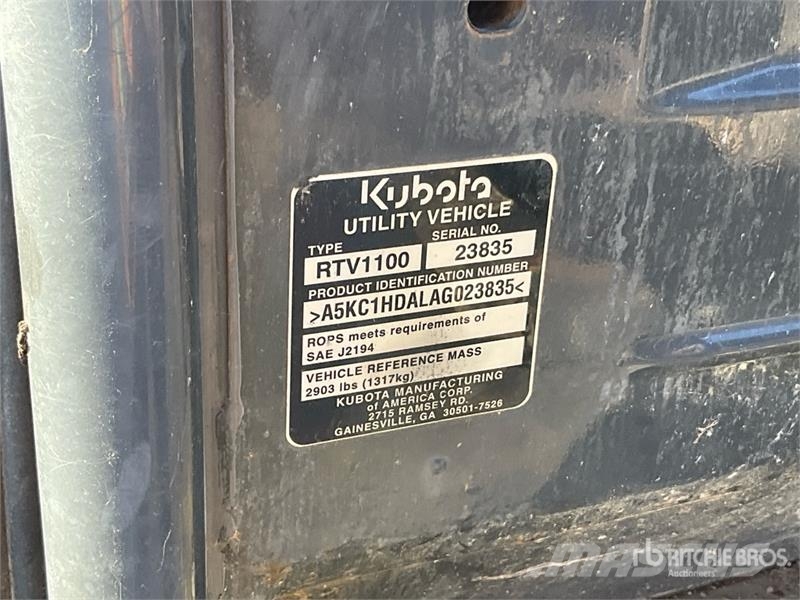 Kubota RTV1100 ماكينات منفعة عامة