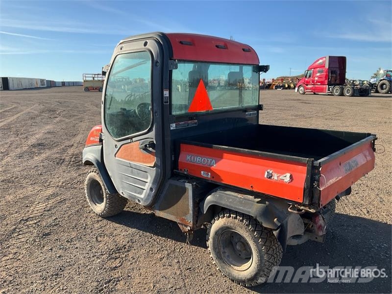 Kubota RTV1100 ماكينات منفعة عامة