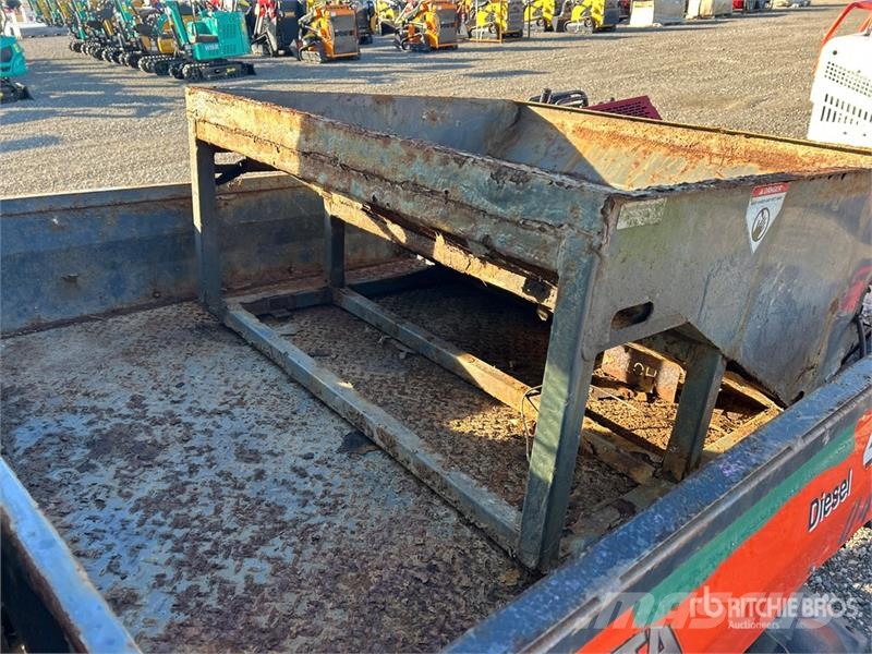 Kubota RTV1100 ماكينات منفعة عامة