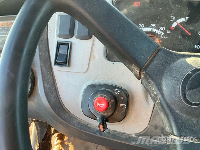 Kubota RTV1100 ماكينات منفعة عامة