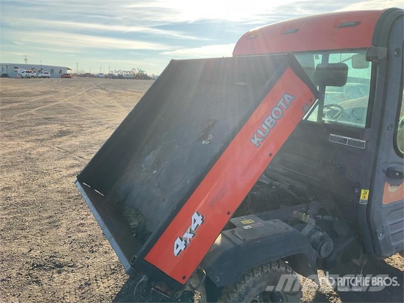 Kubota RTV1100 ماكينات منفعة عامة