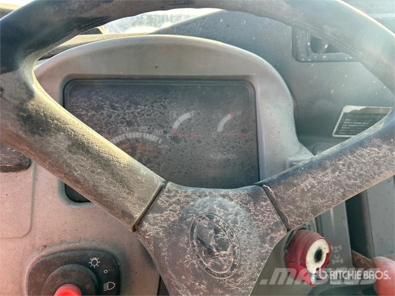 Kubota RTV1100 ماكينات منفعة عامة