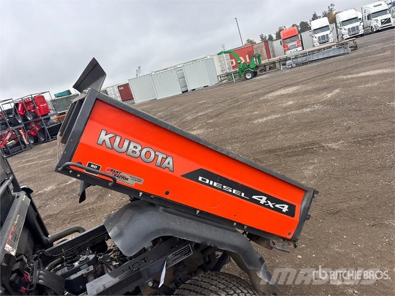 Kubota RTV900 Pomožni stroji