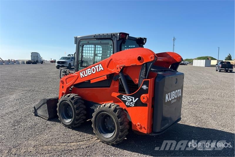 Kubota SSV65 Minicargadoras