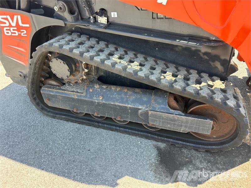 Kubota SVL65-2 High Flow Compact Track Loader Kompaktlaadurid
