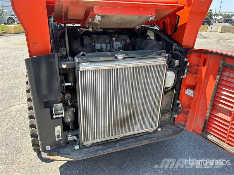 Kubota SVL65-2 High Flow Compact Track Loader Kompaktlaadurid