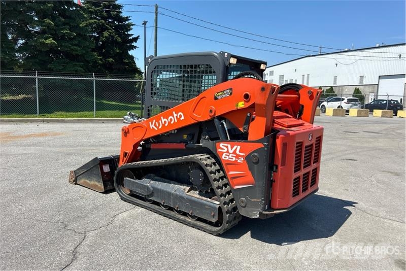 Kubota SVL65-2 High Flow Compact Track Loader Kompaktlaadurid