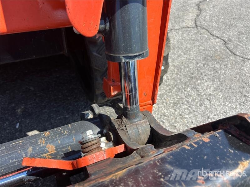 Kubota SVL65-2 High Flow Compact Track Loader Kompaktlaadurid