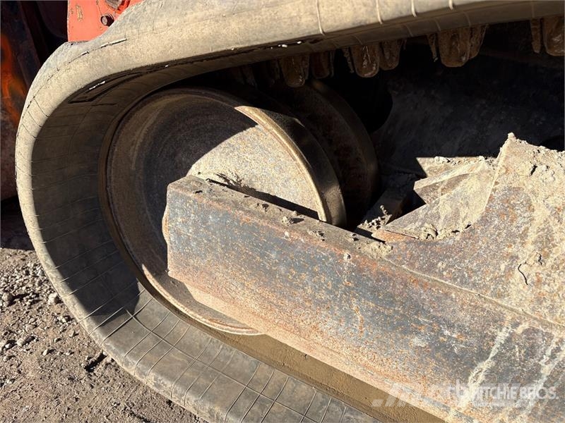 Kubota SVL75-2 لوادر انزلاقية التوجيه