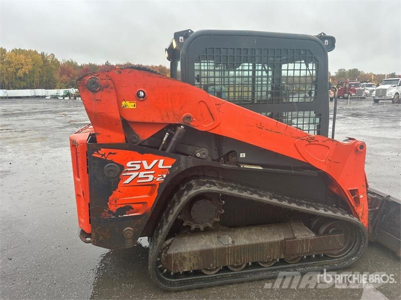 Kubota SVL75-2 لوادر انزلاقية التوجيه