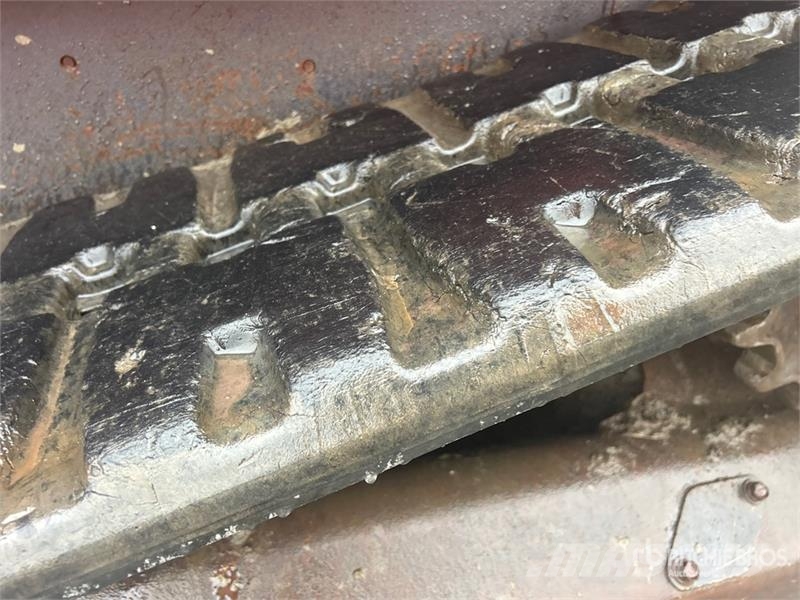 Kubota SVL75-2 لوادر انزلاقية التوجيه