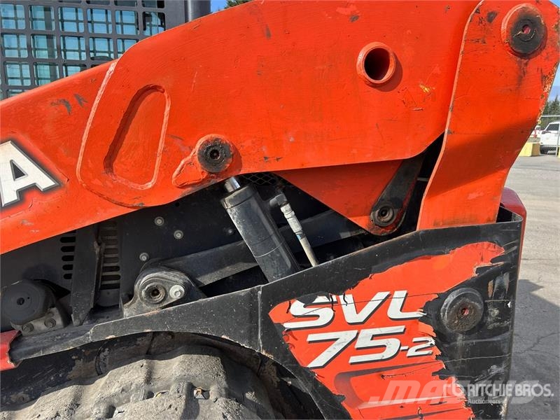 Kubota SVL75-2 Kompaktlader