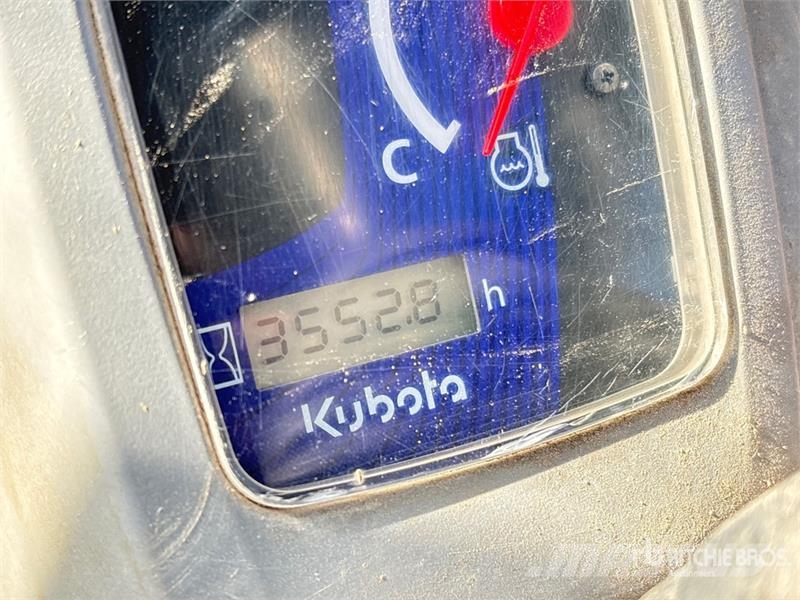 Kubota SVL75-2 لوادر انزلاقية التوجيه