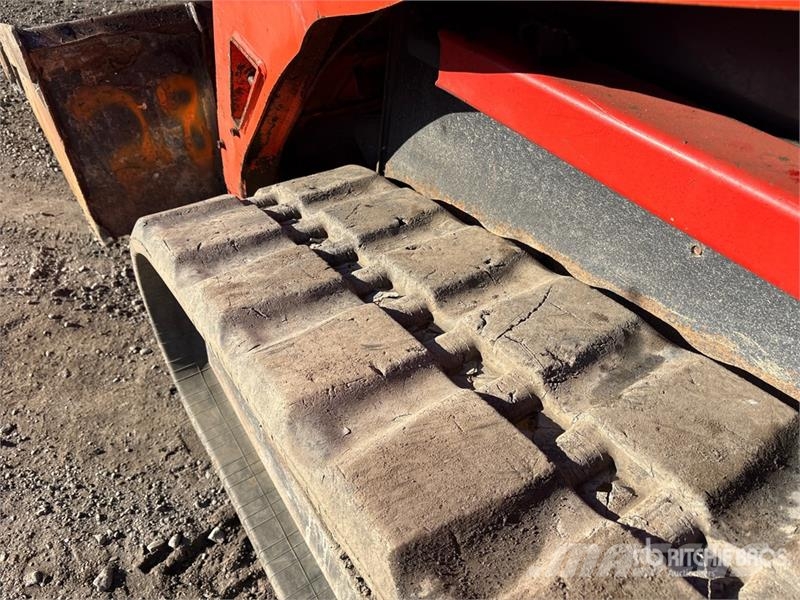 Kubota SVL75-2 لوادر انزلاقية التوجيه