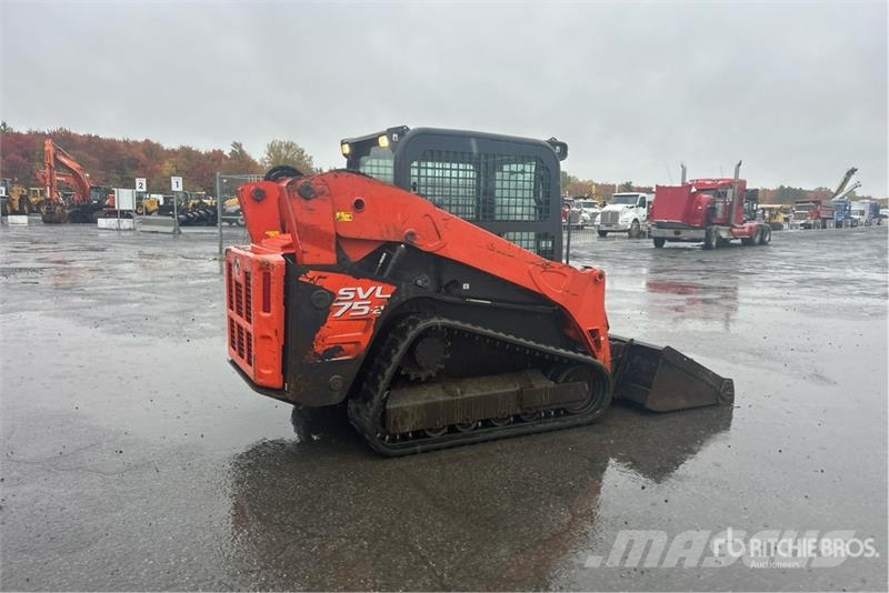 Kubota SVL75-2 لوادر انزلاقية التوجيه