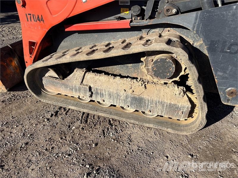 Kubota SVL75-2 لوادر انزلاقية التوجيه