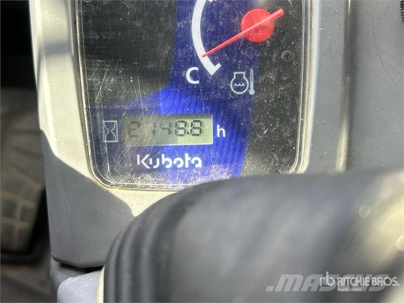 Kubota SVL75-2 لوادر انزلاقية التوجيه