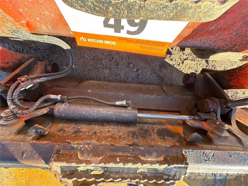 Kubota SVL75-2 لوادر انزلاقية التوجيه
