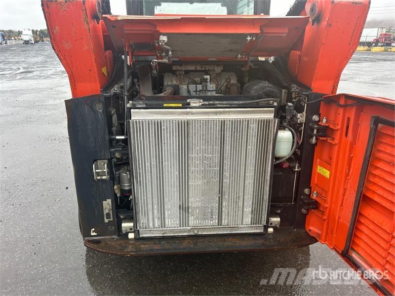 Kubota SVL75-2 لوادر انزلاقية التوجيه