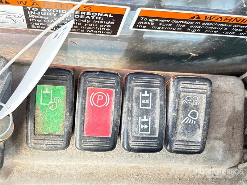 Kubota SVL75-2 لوادر انزلاقية التوجيه