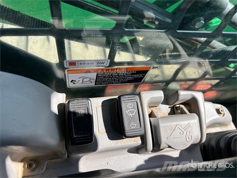 Kubota SVL95-2S Compact Track Loader Skid steer mini utovarivači