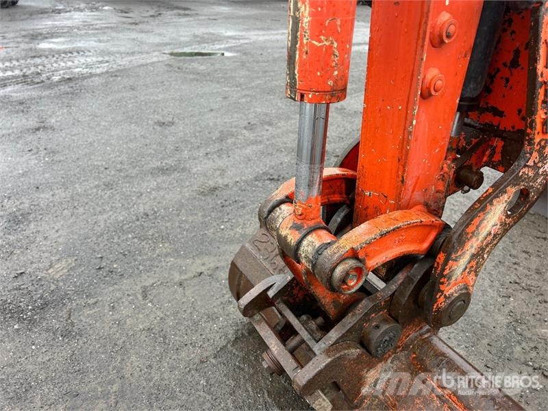 Kubota U17 Мини-экскаваторы