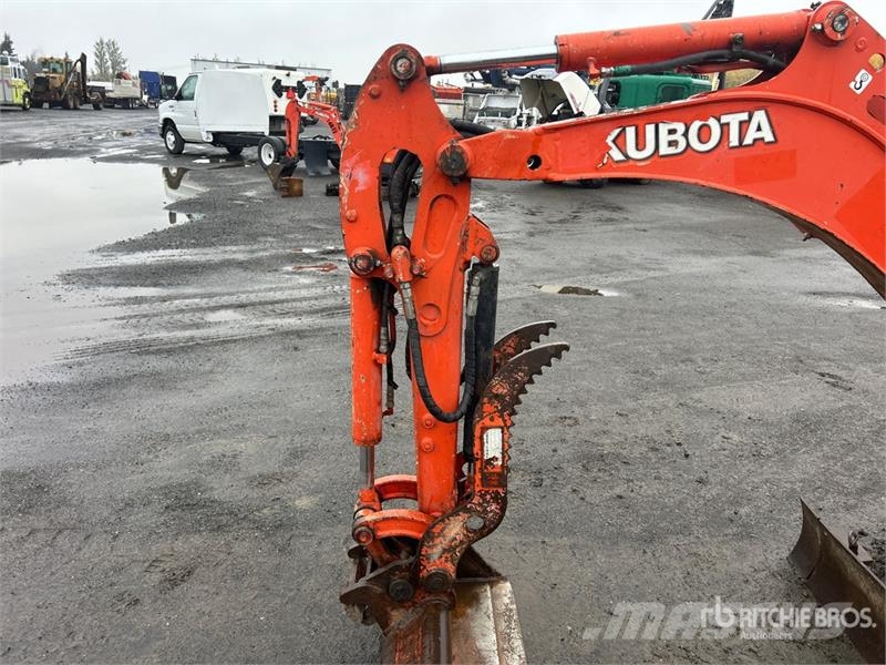Kubota U17 Мини-экскаваторы