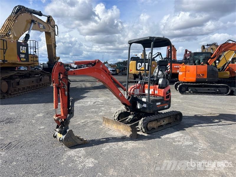 Kubota U17 حفارات صغيرة أقل من 7 طن (حفارات صغيرة)