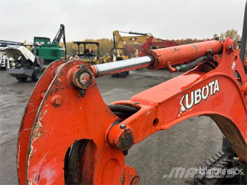 Kubota U17 Мини-экскаваторы