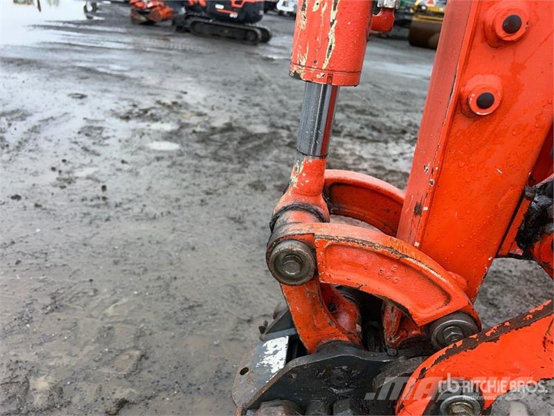 Kubota U17 Мини-экскаваторы