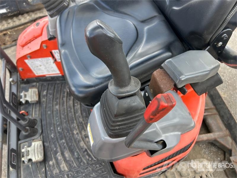 Kubota U17 حفارات صغيرة أقل من 7 طن (حفارات صغيرة)