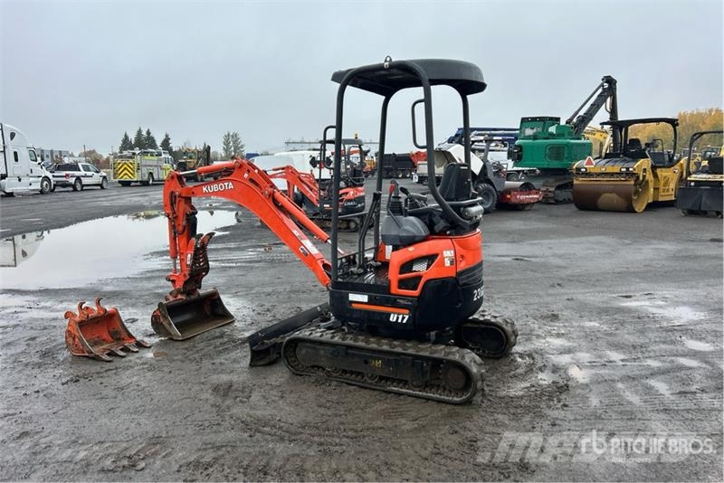 Kubota U17 Мини-экскаваторы