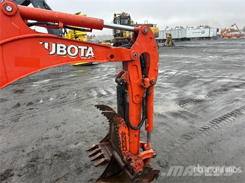 Kubota U17 Мини-экскаваторы