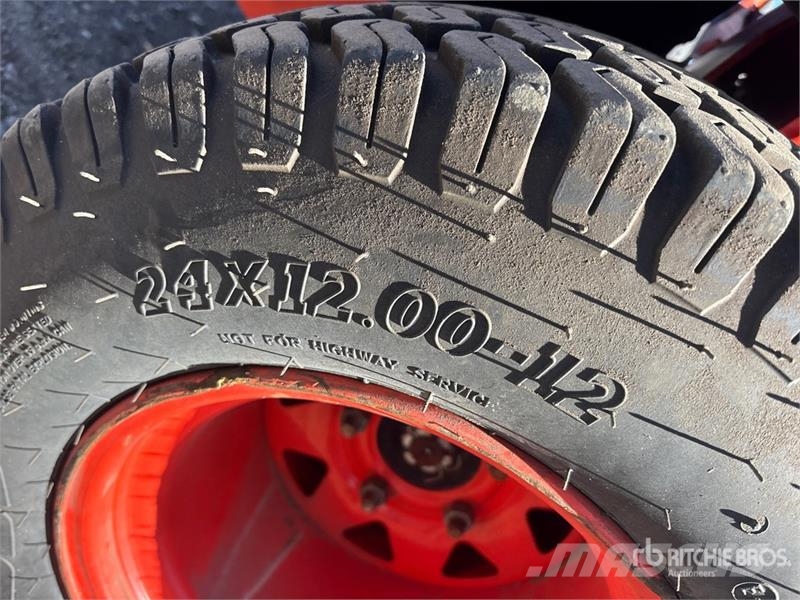 Kubota Z725KH Mobil çim biçme makineleri