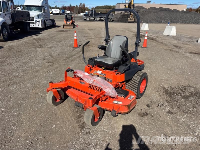 Kubota Z725KH Mobil çim biçme makineleri