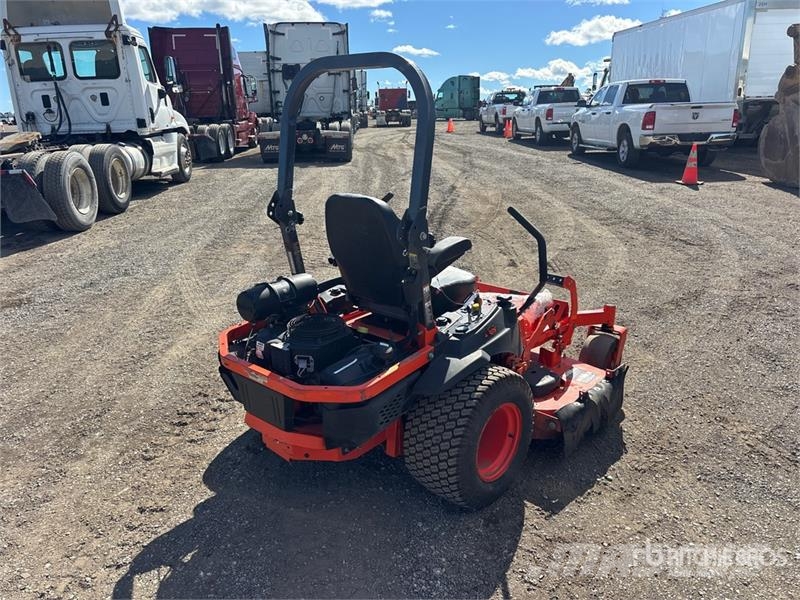 Kubota Z725KH Mobil çim biçme makineleri