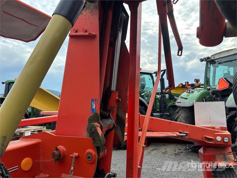 Kuhn GA7302DL 7.3 m 2 Rotor Hay Rake Pöyhimet ja haravat