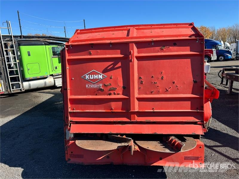 Kuhn Knight ProSpread PS242 T/A Manure Spreader معدات توزيع السماد العضوي