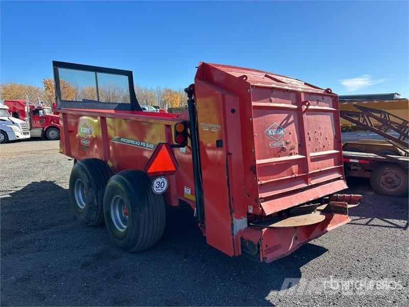Kuhn PS242T Manure Spreader Kuivalannan levittimet