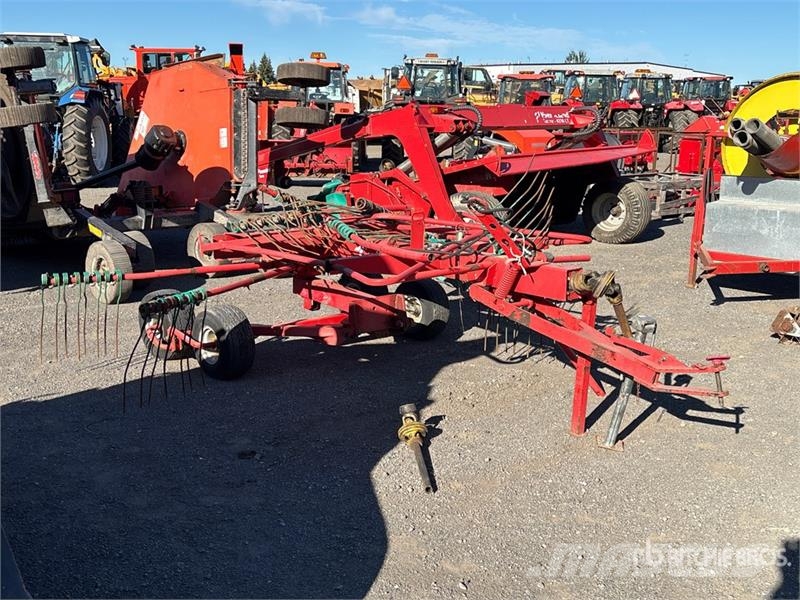 Kverneland Taarup 9042T 1 Rotor Hay Rake (Inoperable) Kreiselheuer/-wender