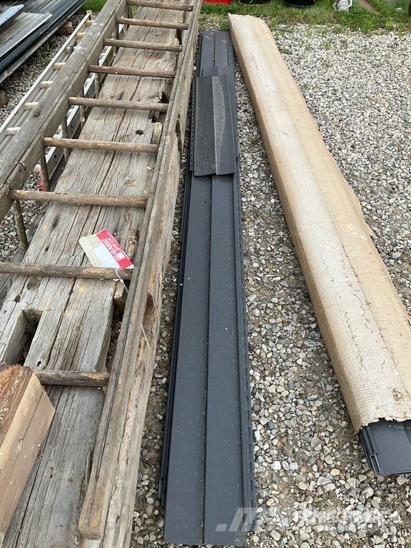 Ladders, wood, outdoor shiplap Drugi deli