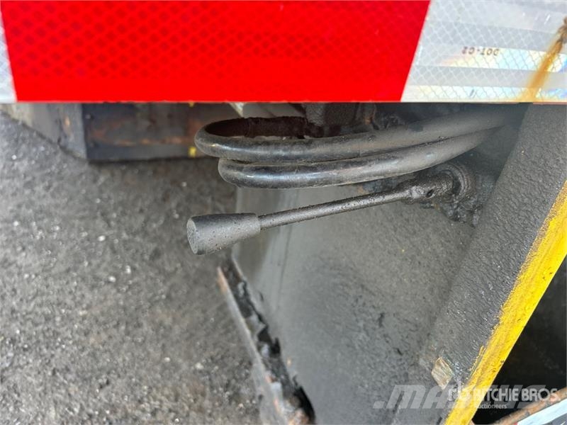 Lagacé 4-Season Spreader Box - Fits Truck Asphalt Maschinen Zubehör